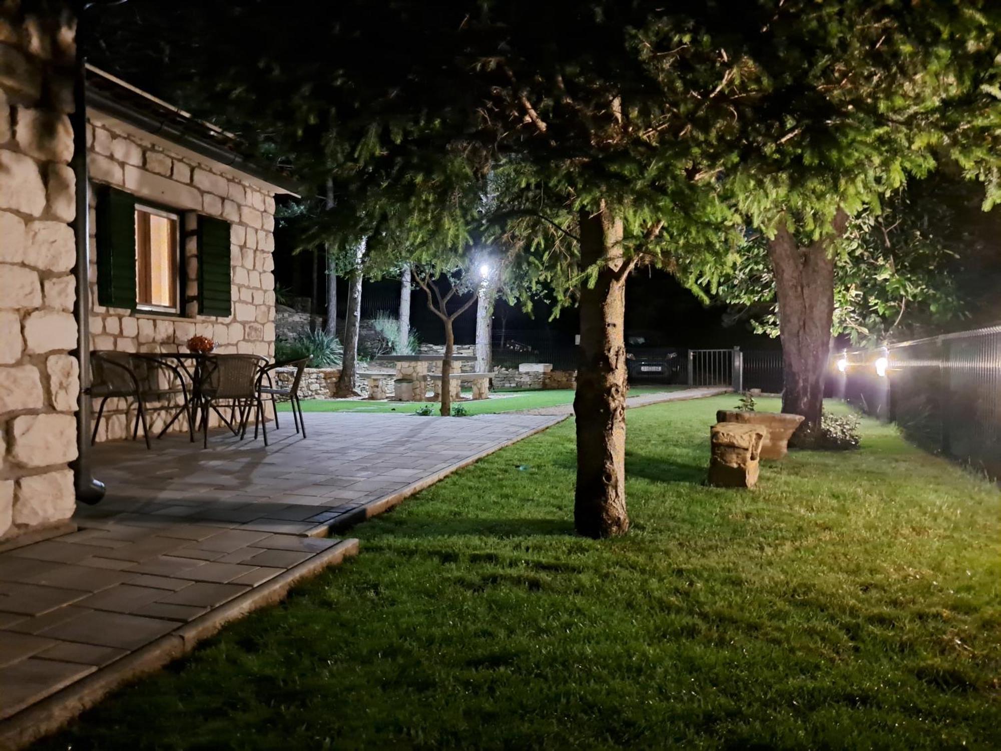 Normabella Holiday Home Tugare Esterno foto